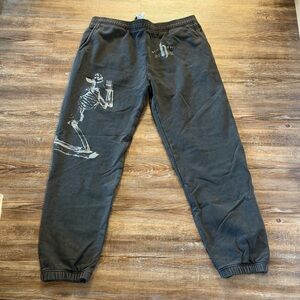 1hund Memento Mori Joggers